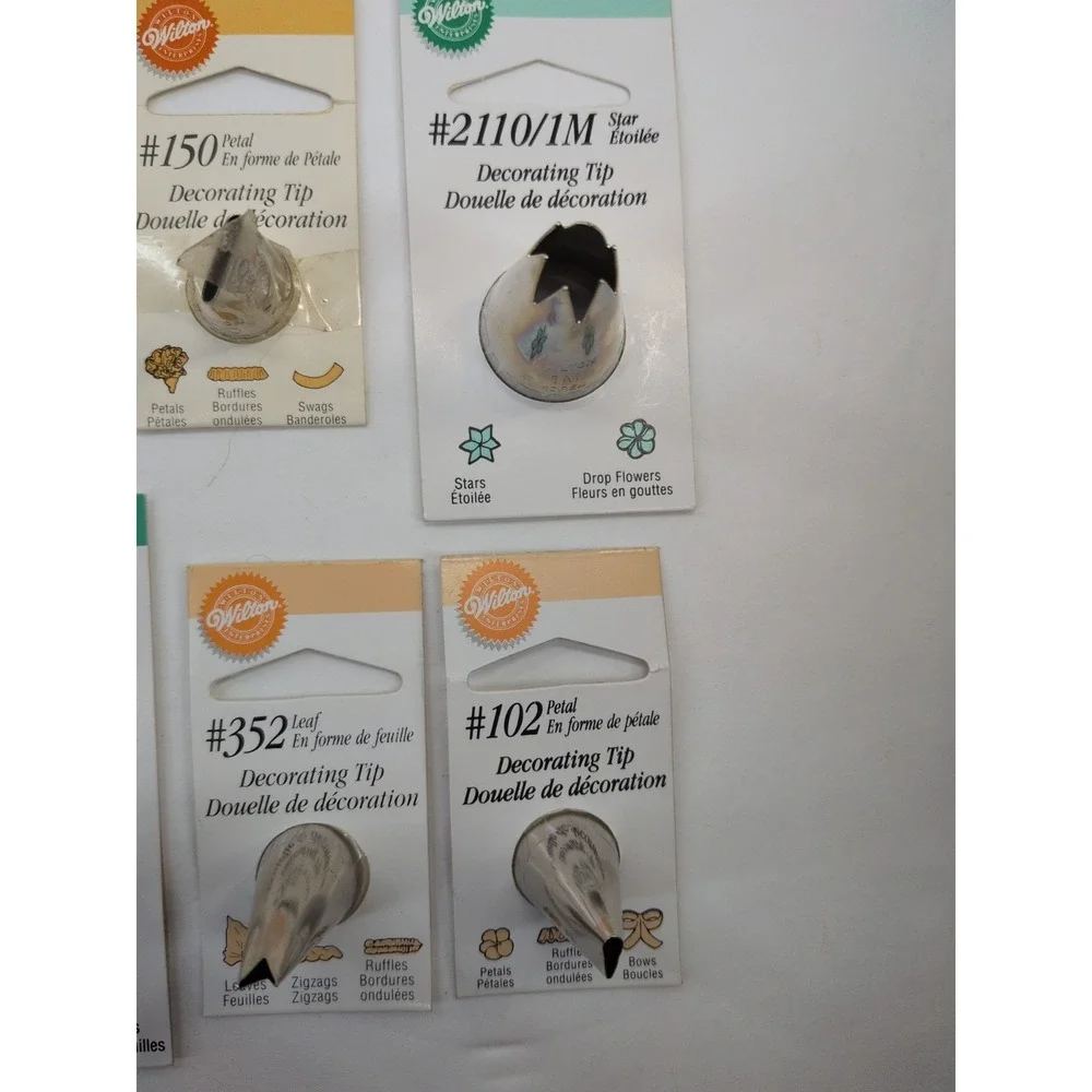 NEW LOT!🚨Wilton Cake Decorating Bag Ring Set Piping Tips 366/352/2010/102/2110+